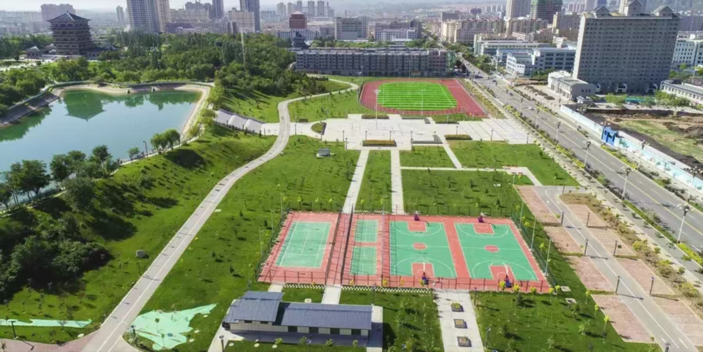 金嶺公園西廣場(chǎng)